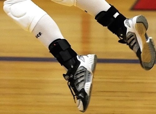 Should Volleyball Players Wear Ankle Braces